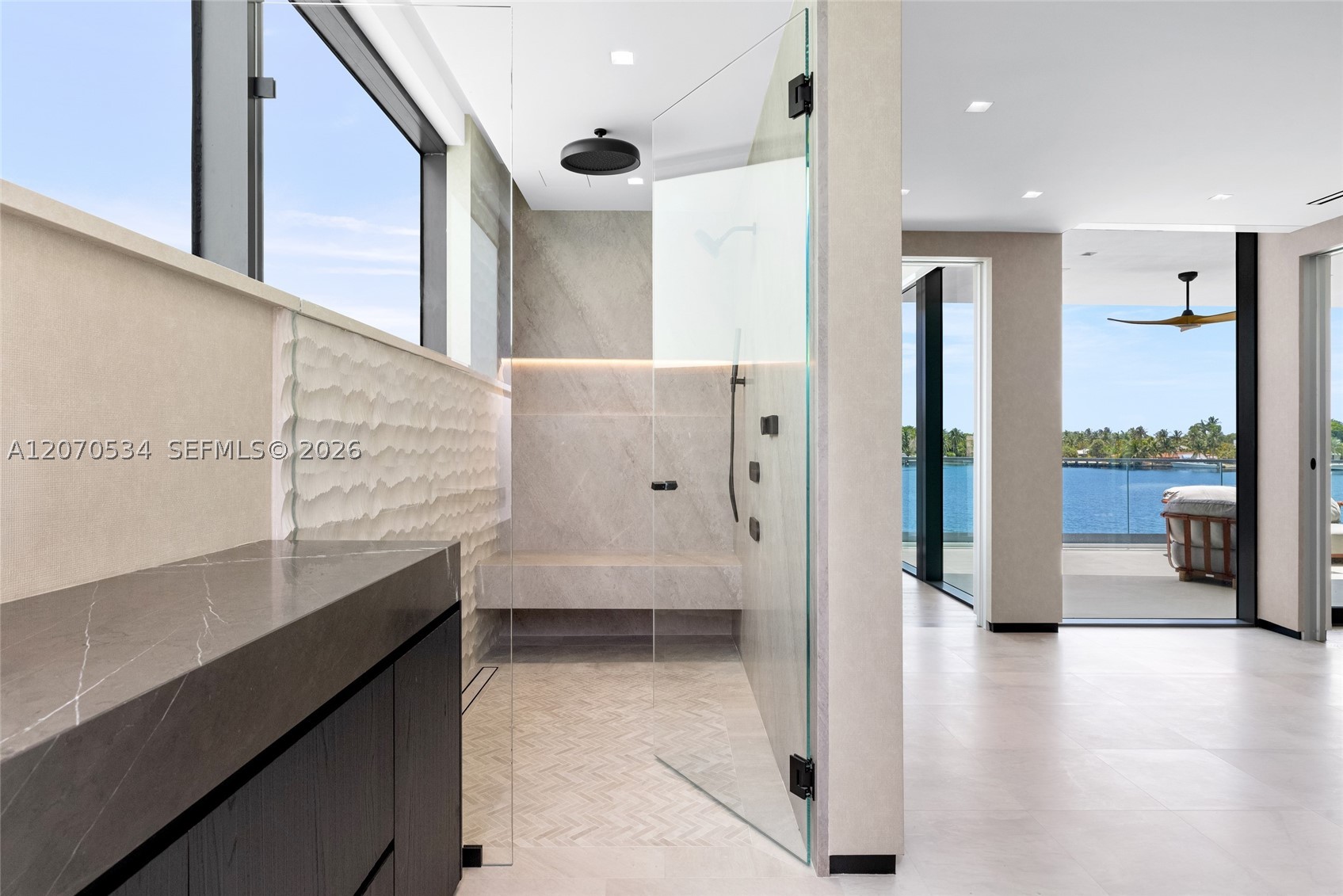 1400 W Lake Dr, Fort Lauderdale FL 33316