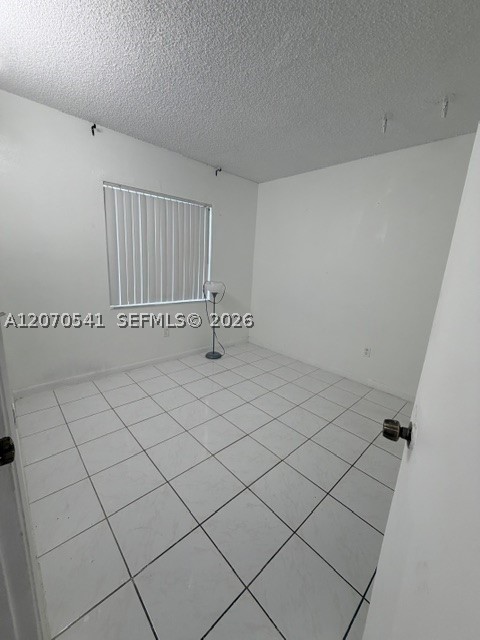 9704 Hammocks Blvd #104, Miami FL 33196