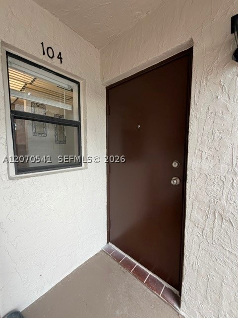 9704 Hammocks Blvd #104, Miami FL 33196