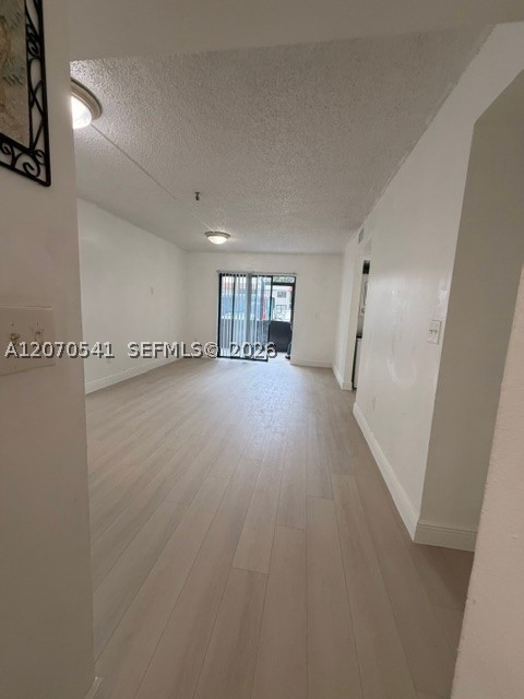 9704 Hammocks Blvd #104, Miami FL 33196