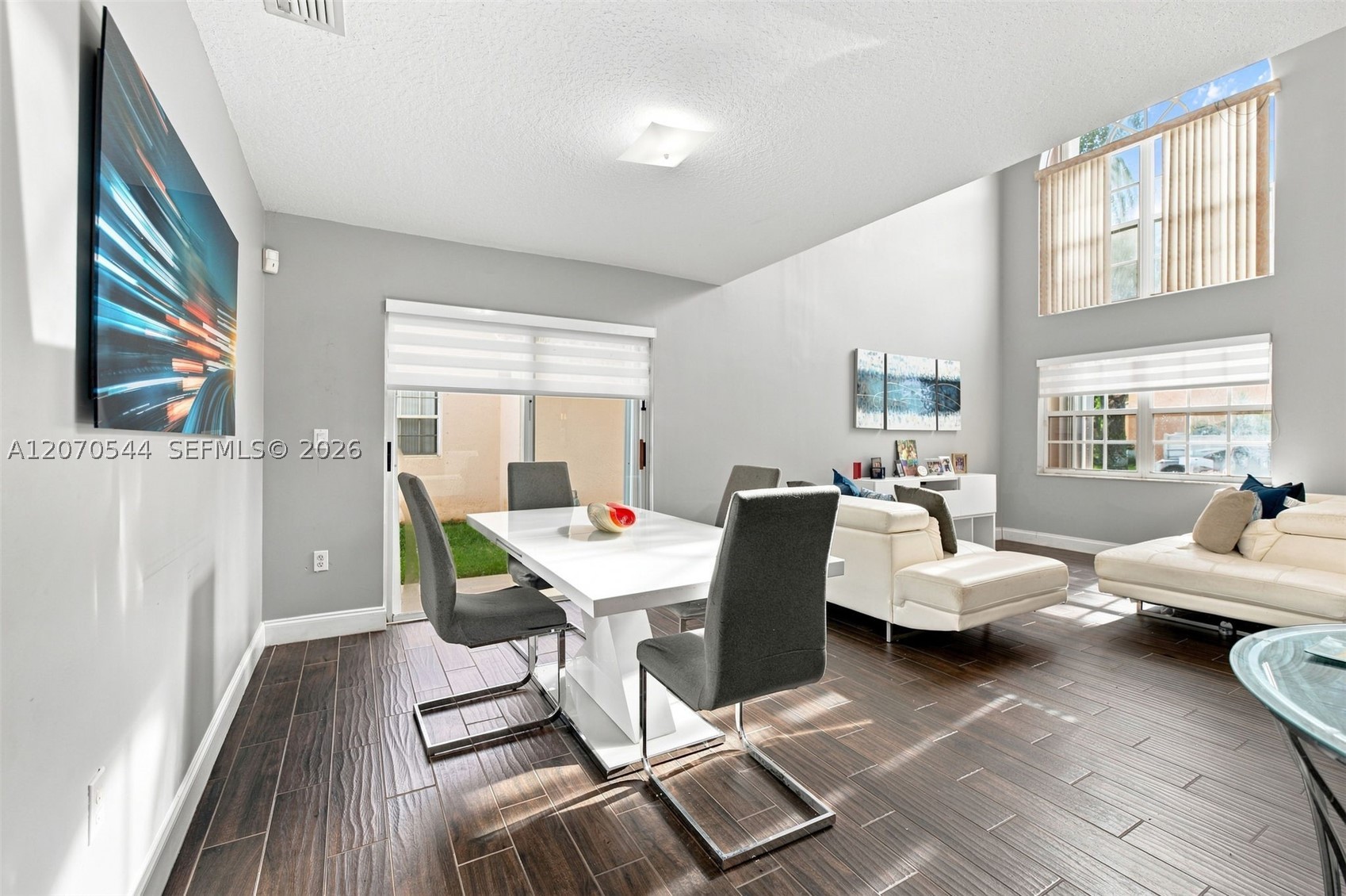 2220 NW 137th Ave, Sunrise FL 33323