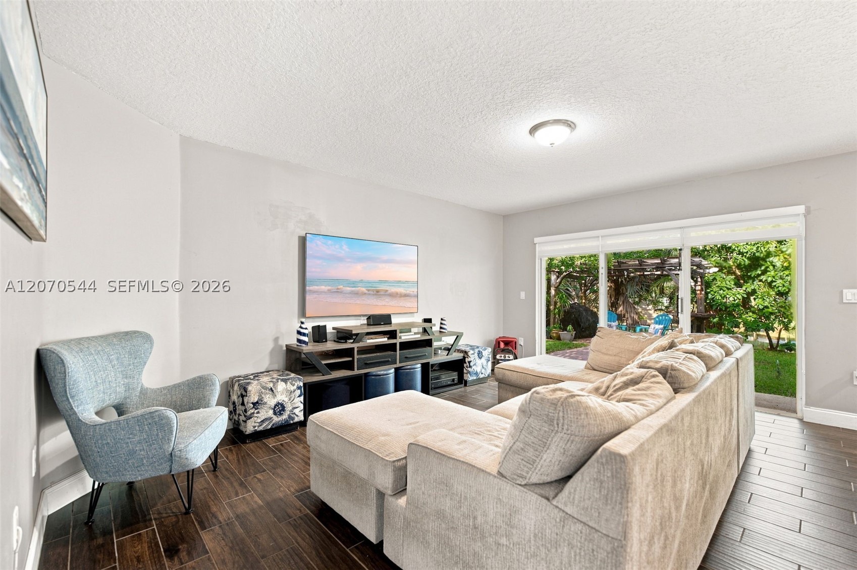 2220 NW 137th Ave, Sunrise FL 33323