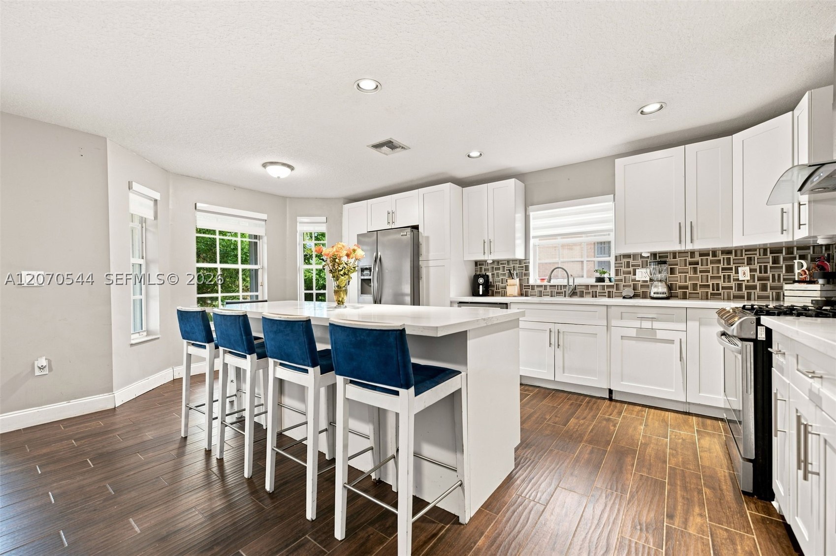 2220 NW 137th Ave, Sunrise FL 33323