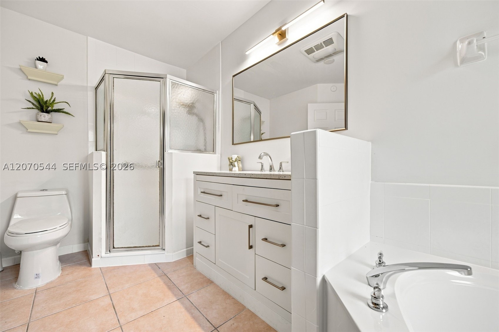 2220 NW 137th Ave, Sunrise FL 33323