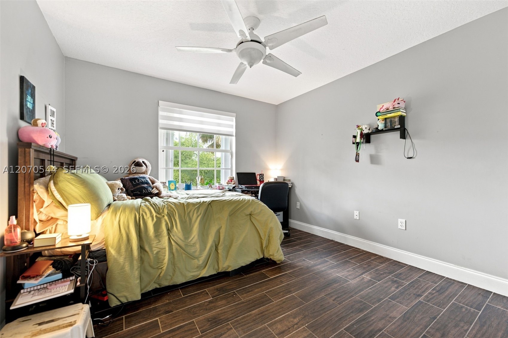 2220 NW 137th Ave, Sunrise FL 33323