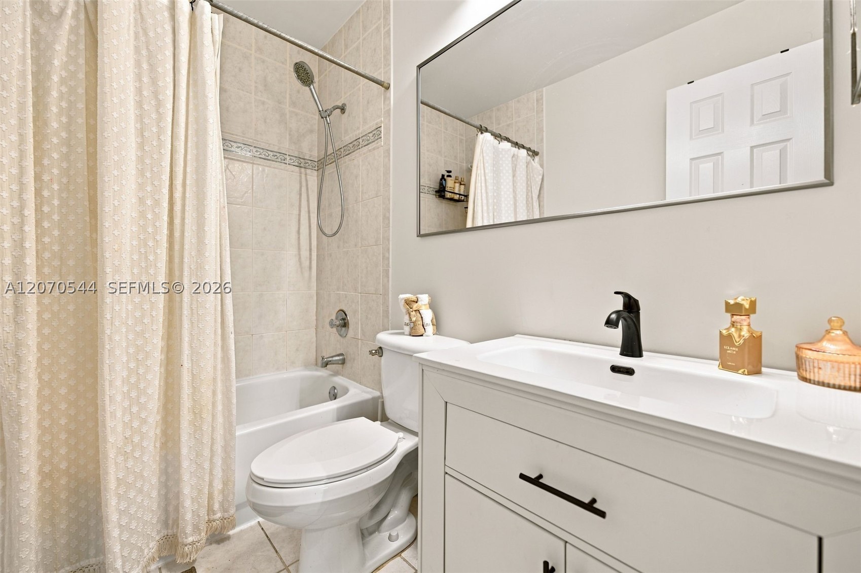 2220 NW 137th Ave, Sunrise FL 33323