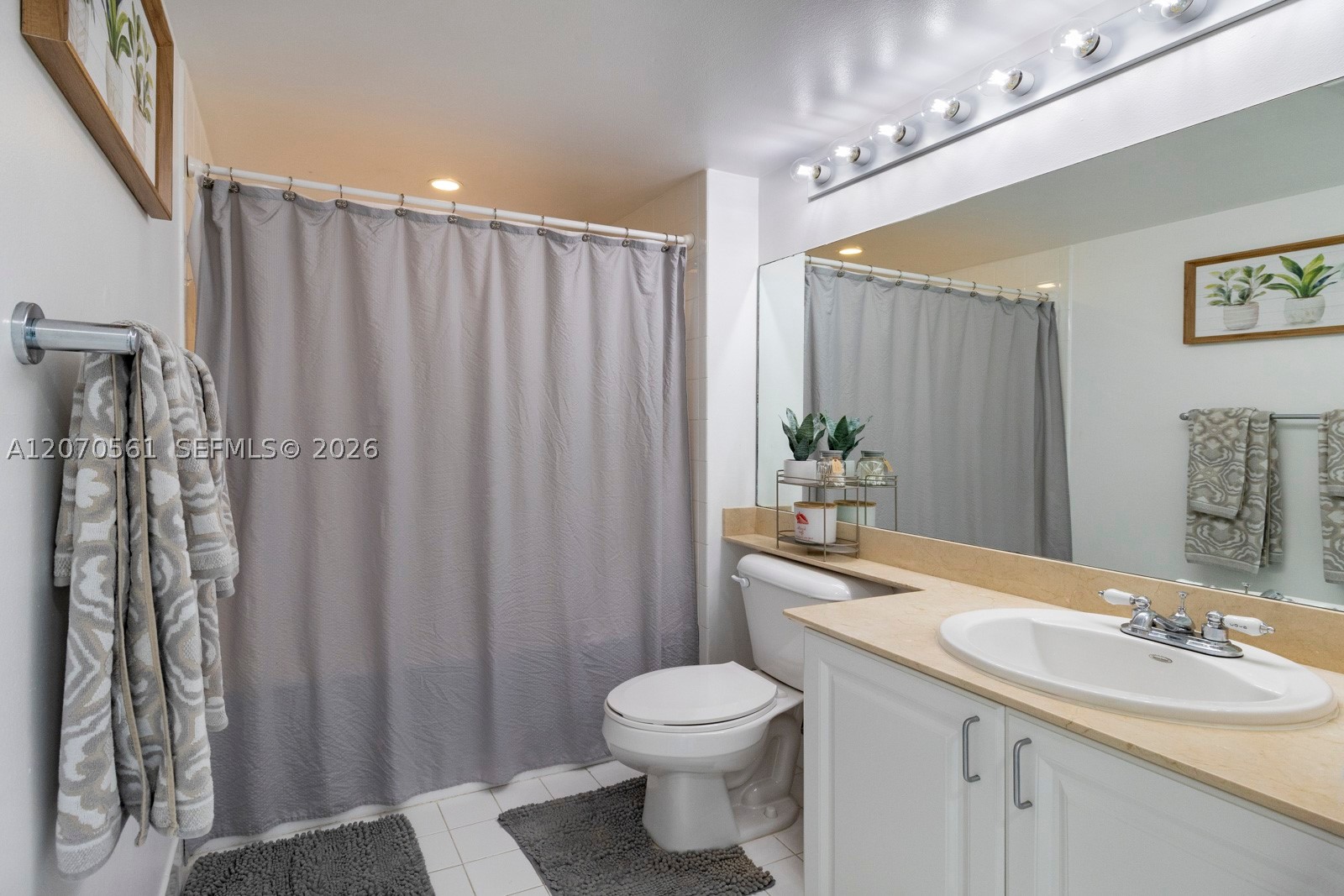 90 Alton Rd #1005, Miami Beach FL 33139