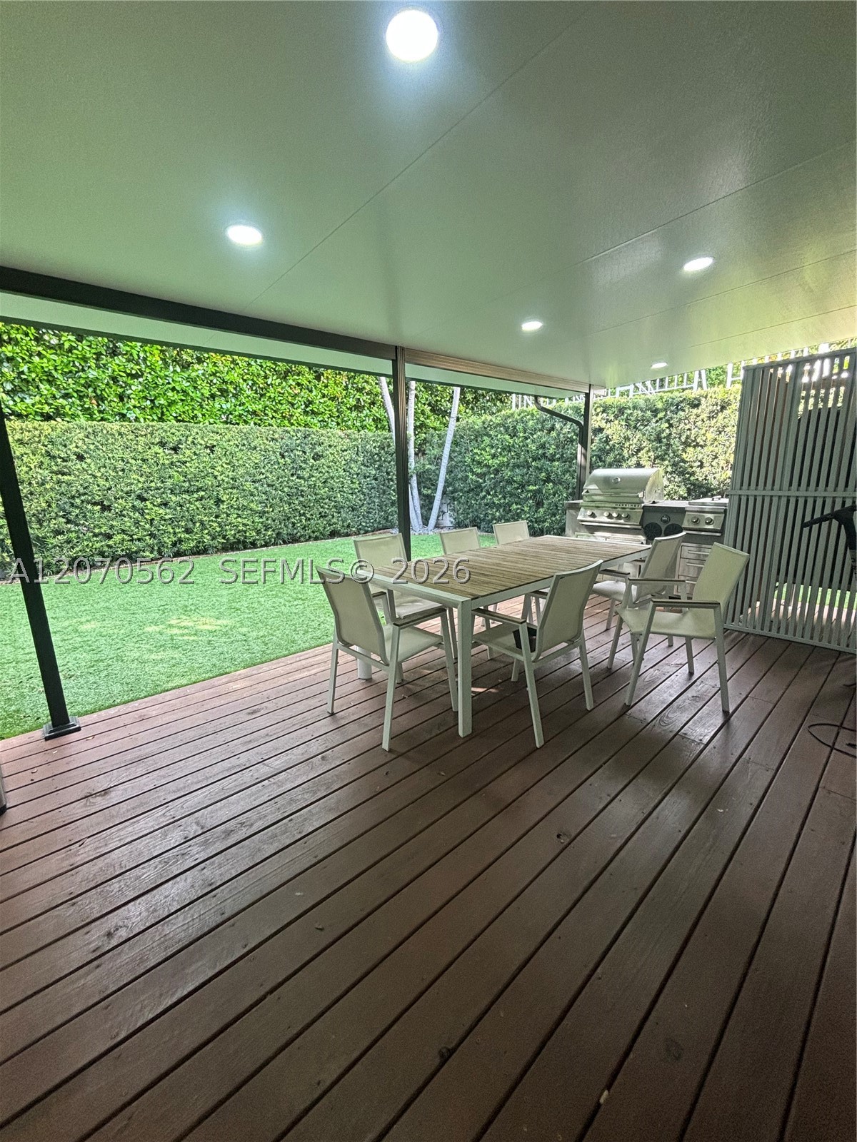4726 Alton Rd, Miami Beach FL 33140