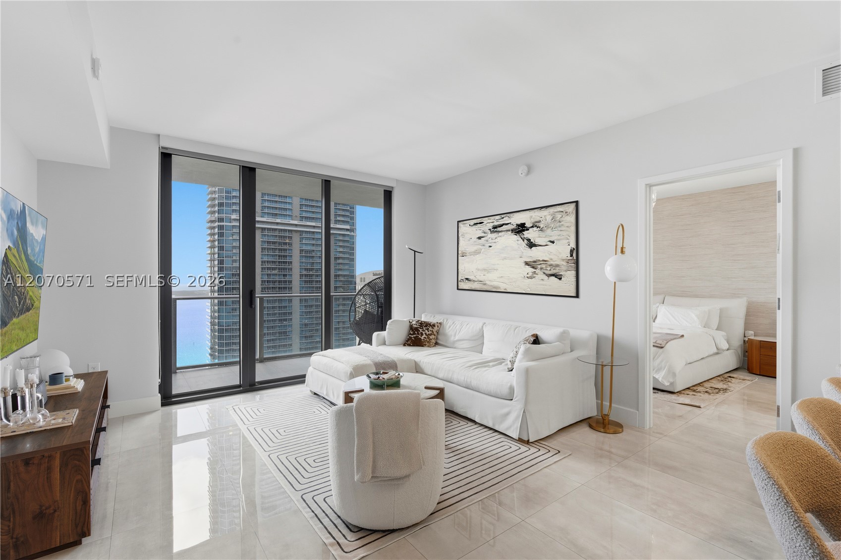 1010 Brickell Ave #3903, Miami FL 33131