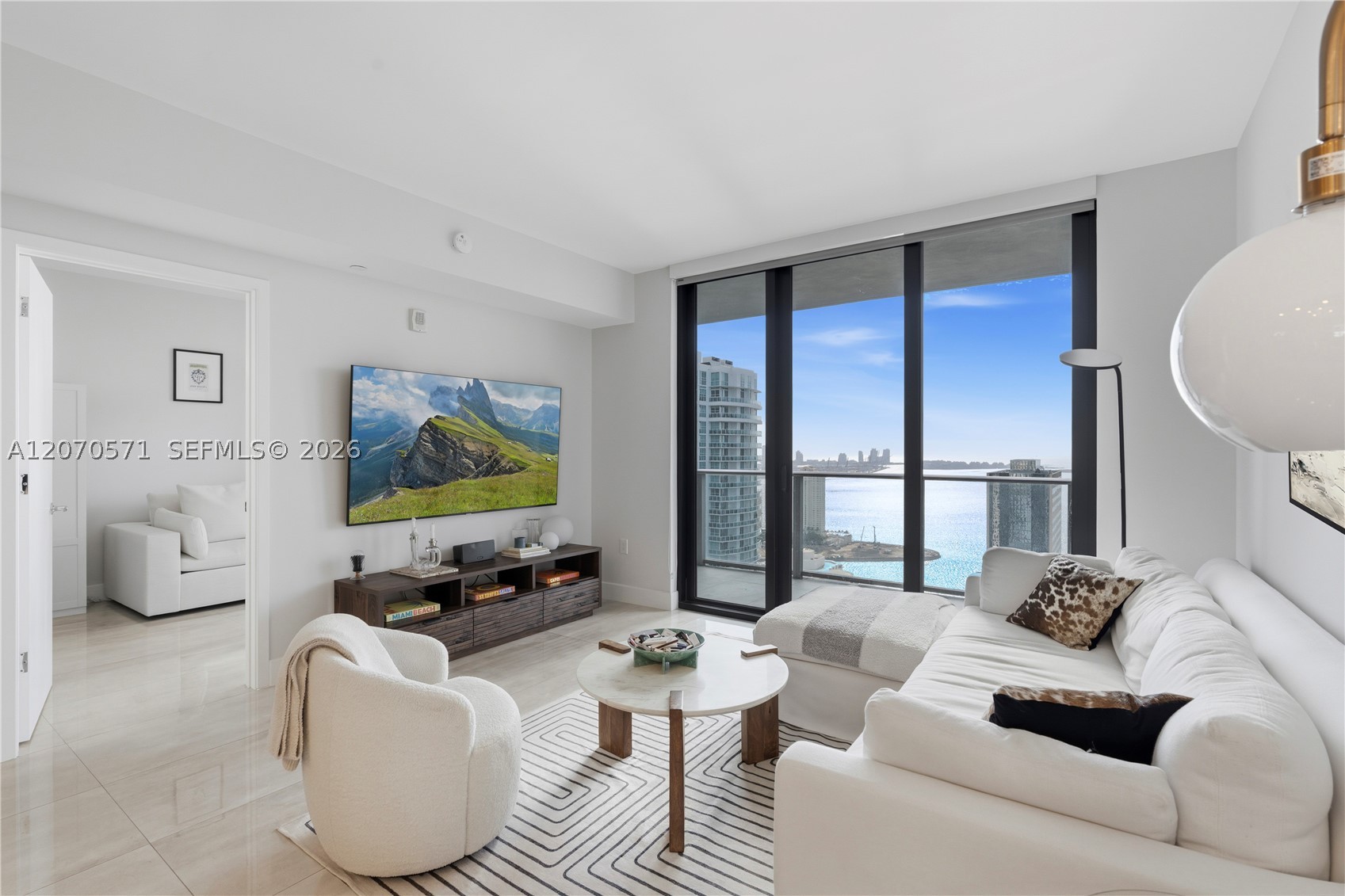 1010 Brickell Ave #3903, Miami FL 33131