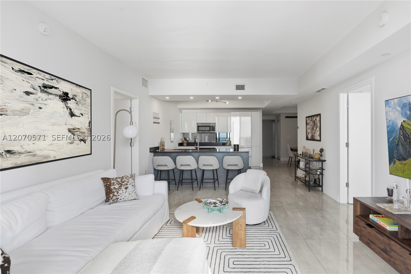 1010 Brickell Ave #3903, Miami FL 33131