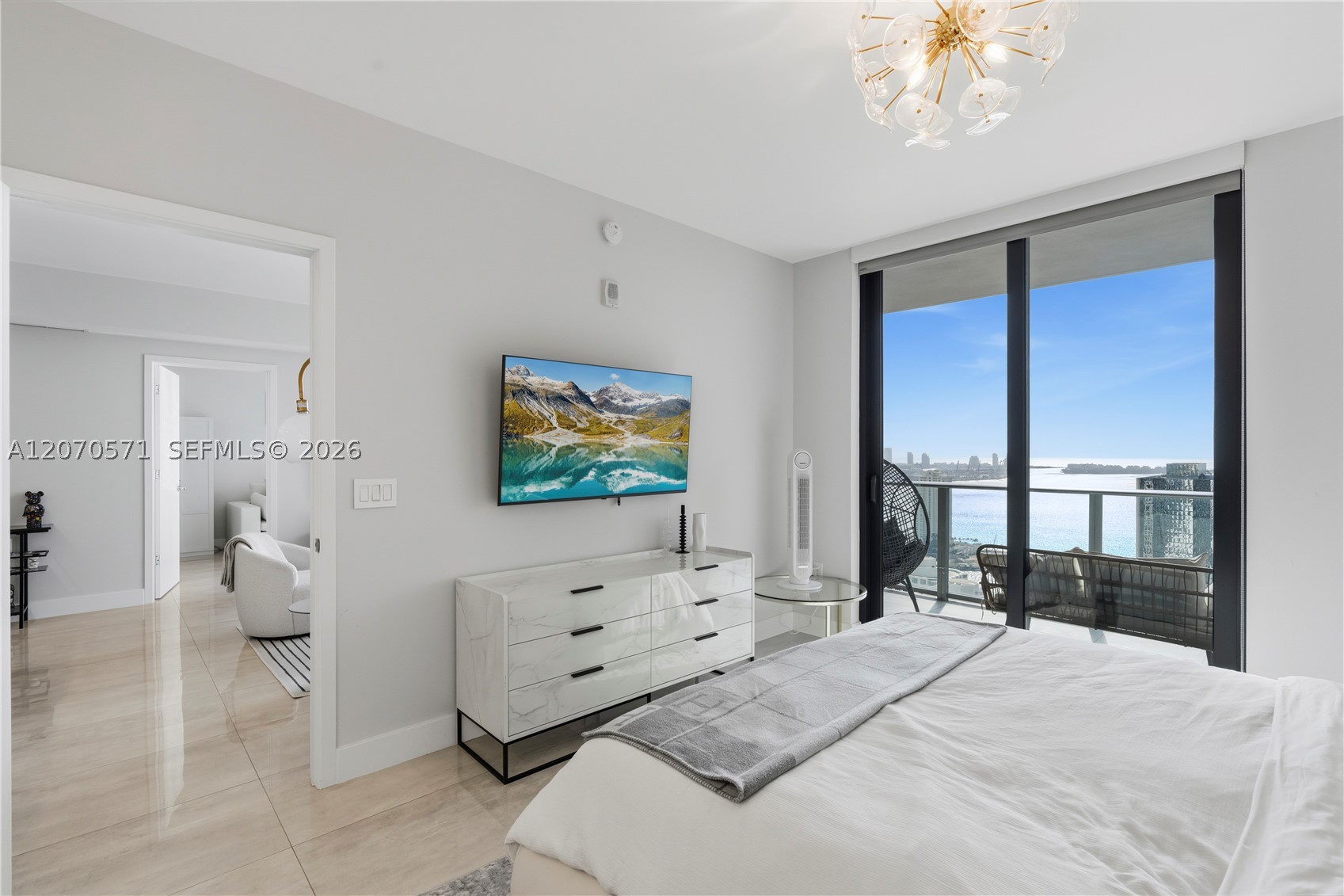 1010 Brickell Ave #3903, Miami FL 33131