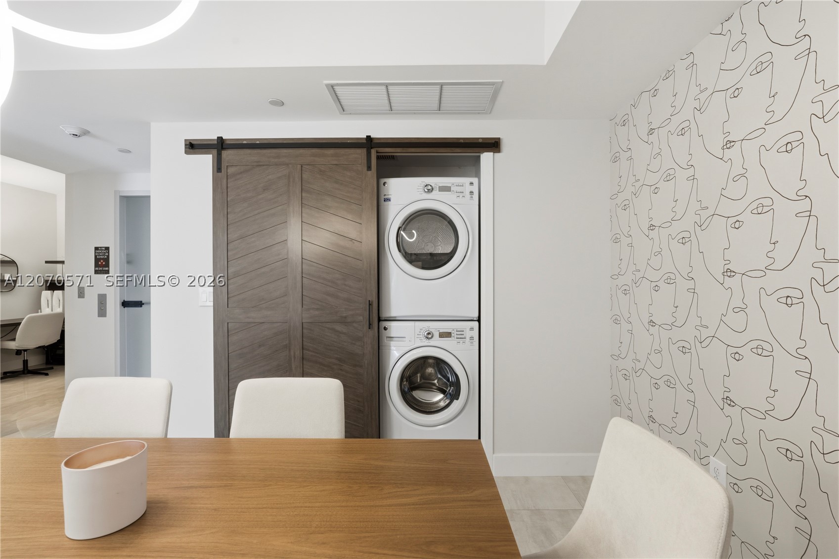 1010 Brickell Ave #3903, Miami FL 33131