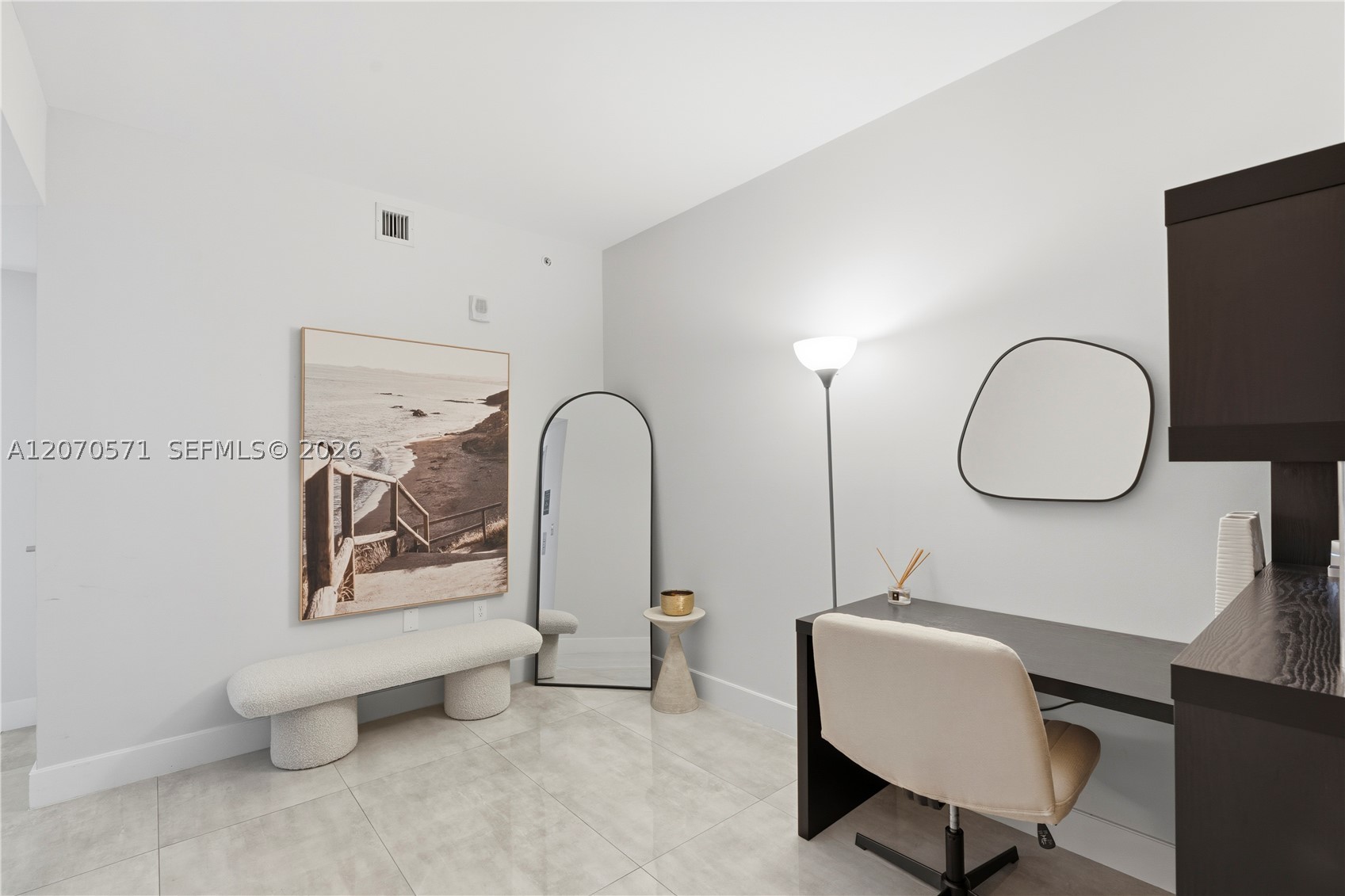 1010 Brickell Ave #3903, Miami FL 33131
