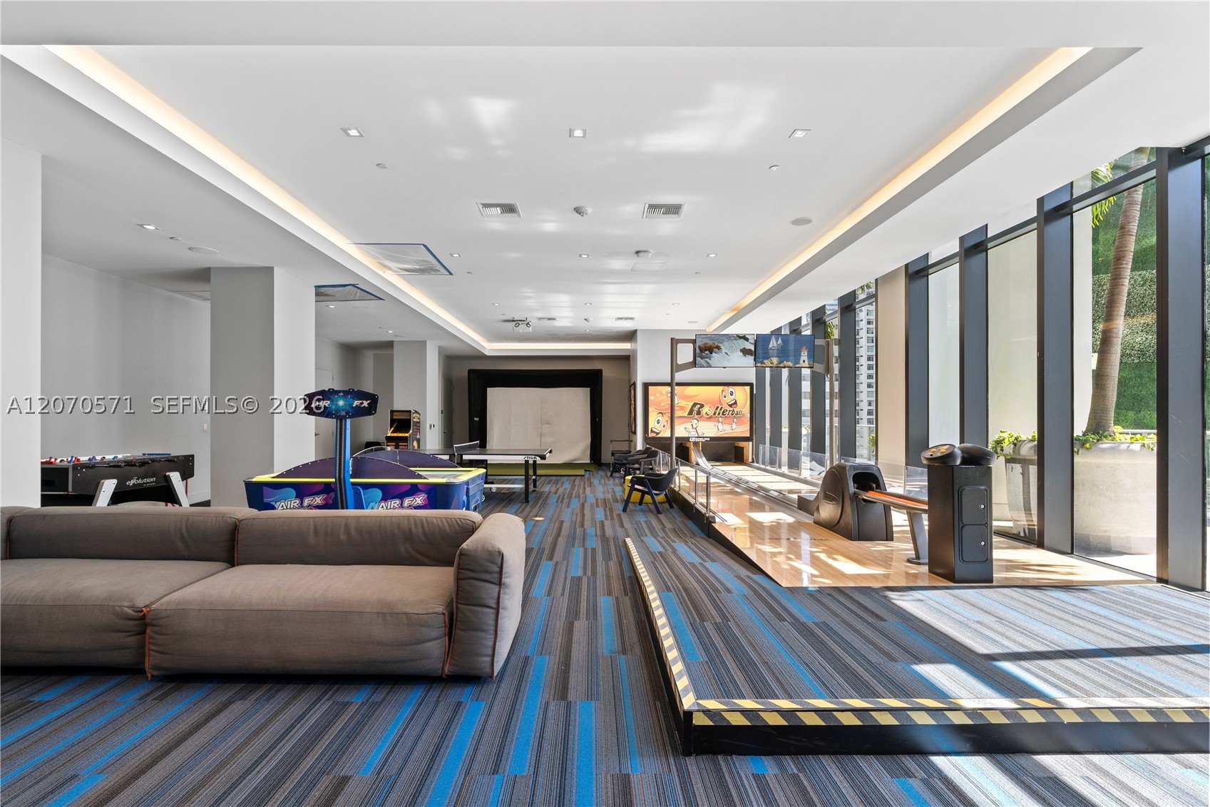 1010 Brickell Ave #3903, Miami FL 33131