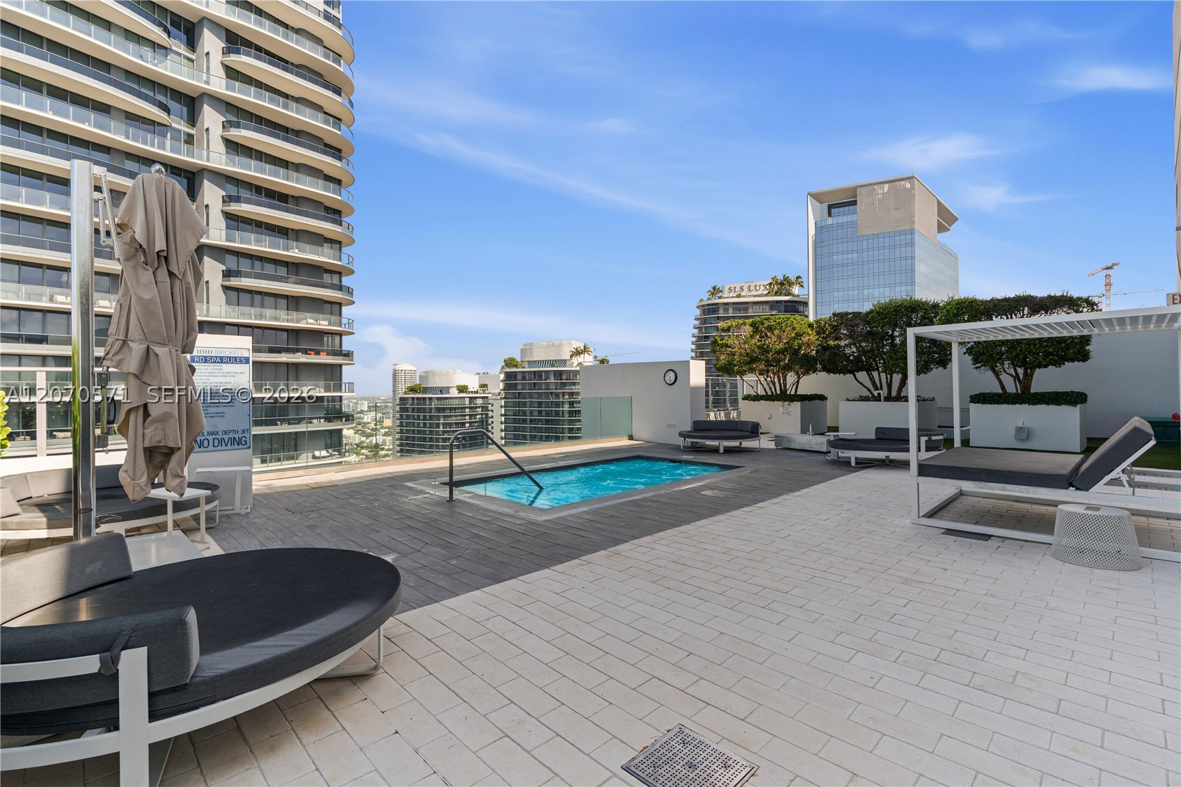 1010 Brickell Ave #3903, Miami FL 33131
