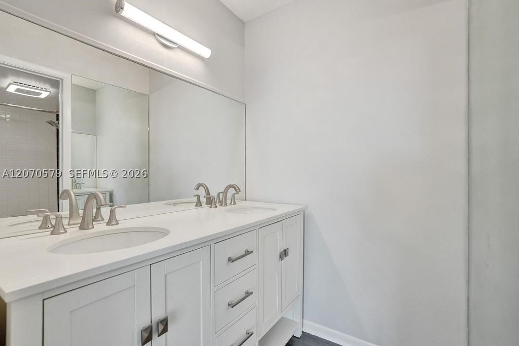 1101 River Reach Dr #511, Fort Lauderdale FL 33315