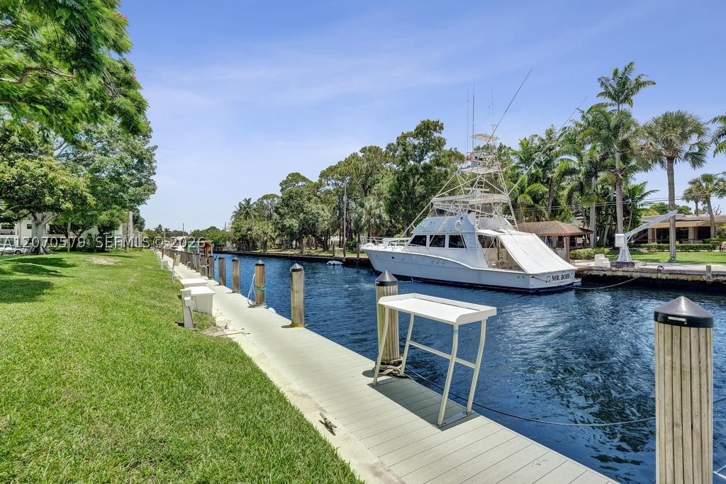 1101 River Reach Dr #511, Fort Lauderdale FL 33315