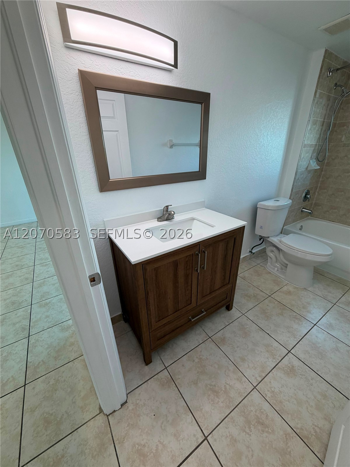 295 NW 57th Ave #508, Miami FL 33126