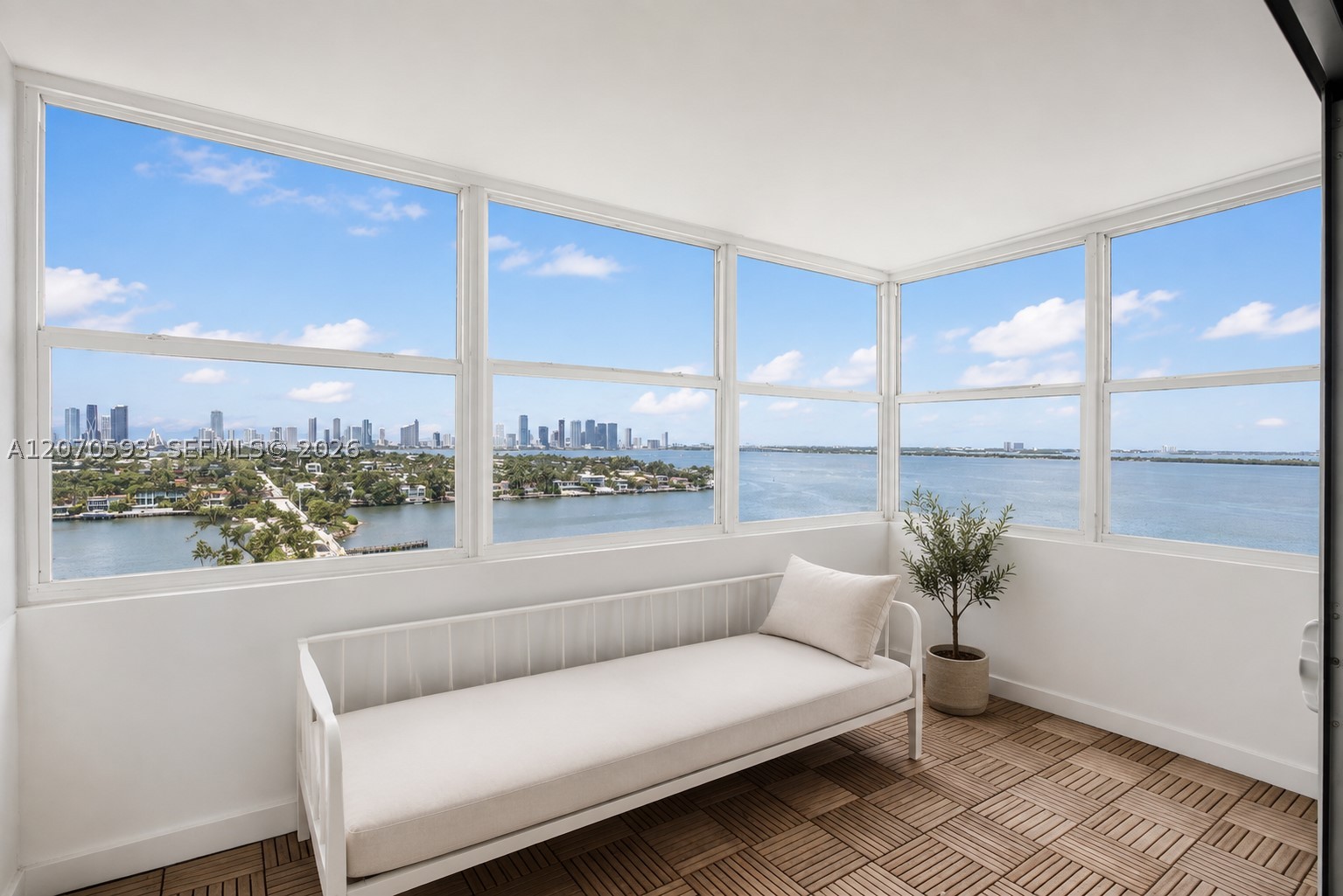 3 Island Ave #14D, Miami Beach FL 33139
