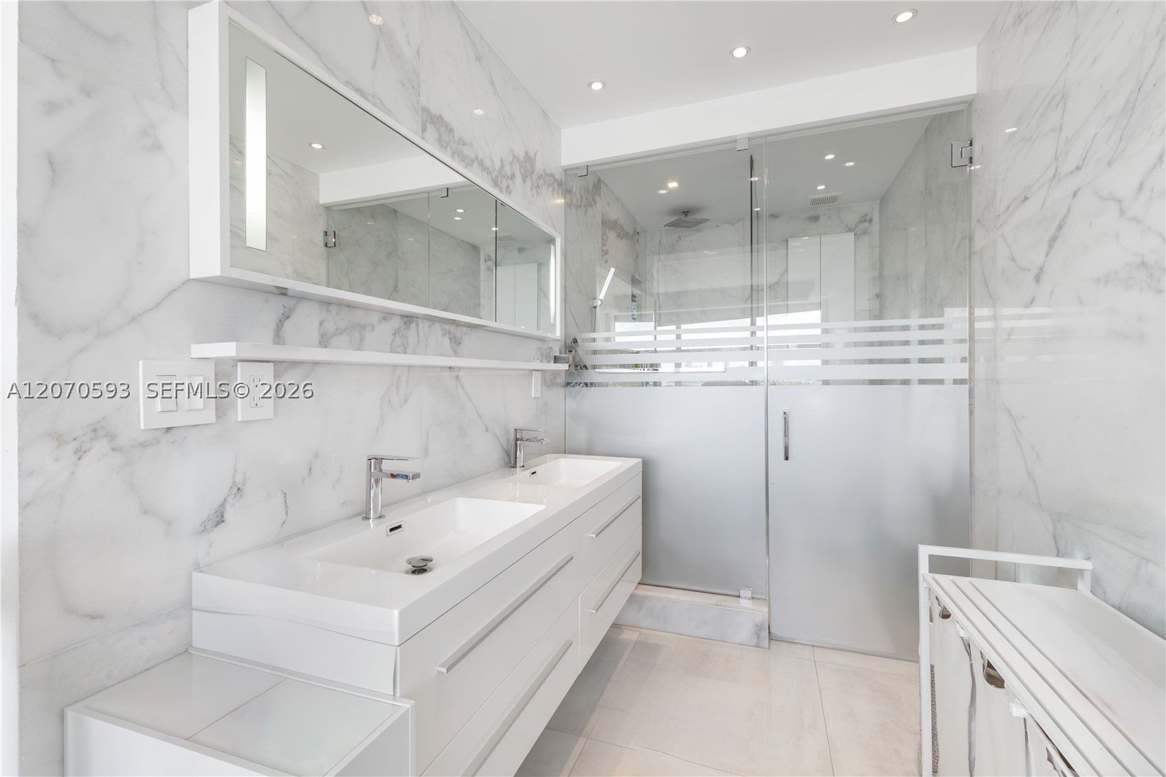 3 Island Ave #14D, Miami Beach FL 33139