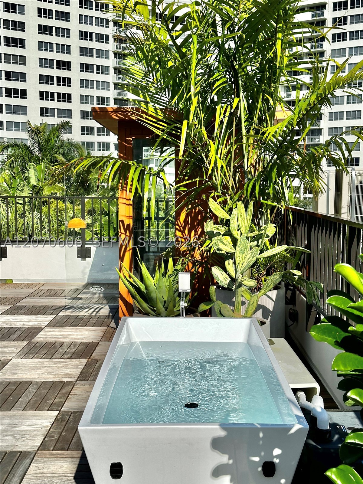 1320 Flamingo Way, Miami Beach FL 33139