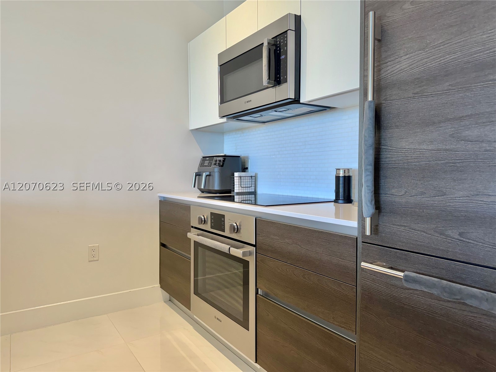 301 Altara Ave #418, Coral Gables FL 33146
