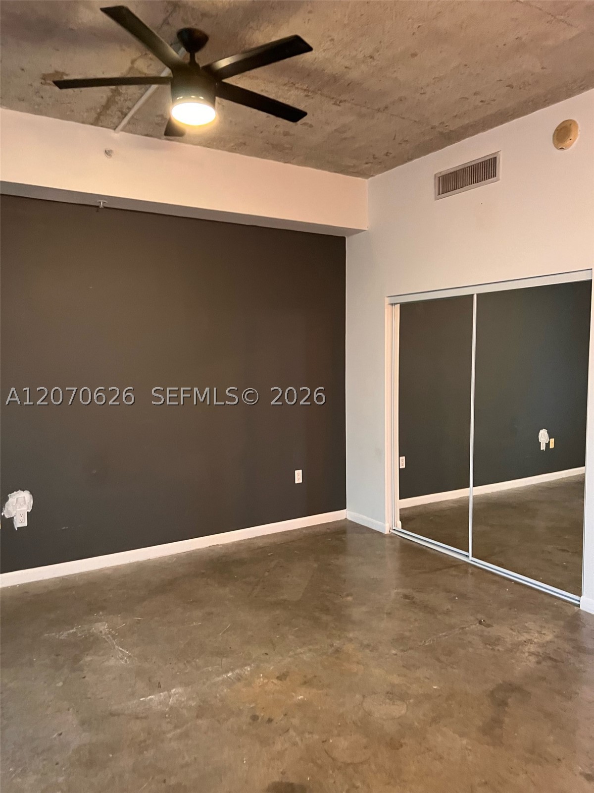 133 NE 2nd Ave #2411, Miami FL 33132