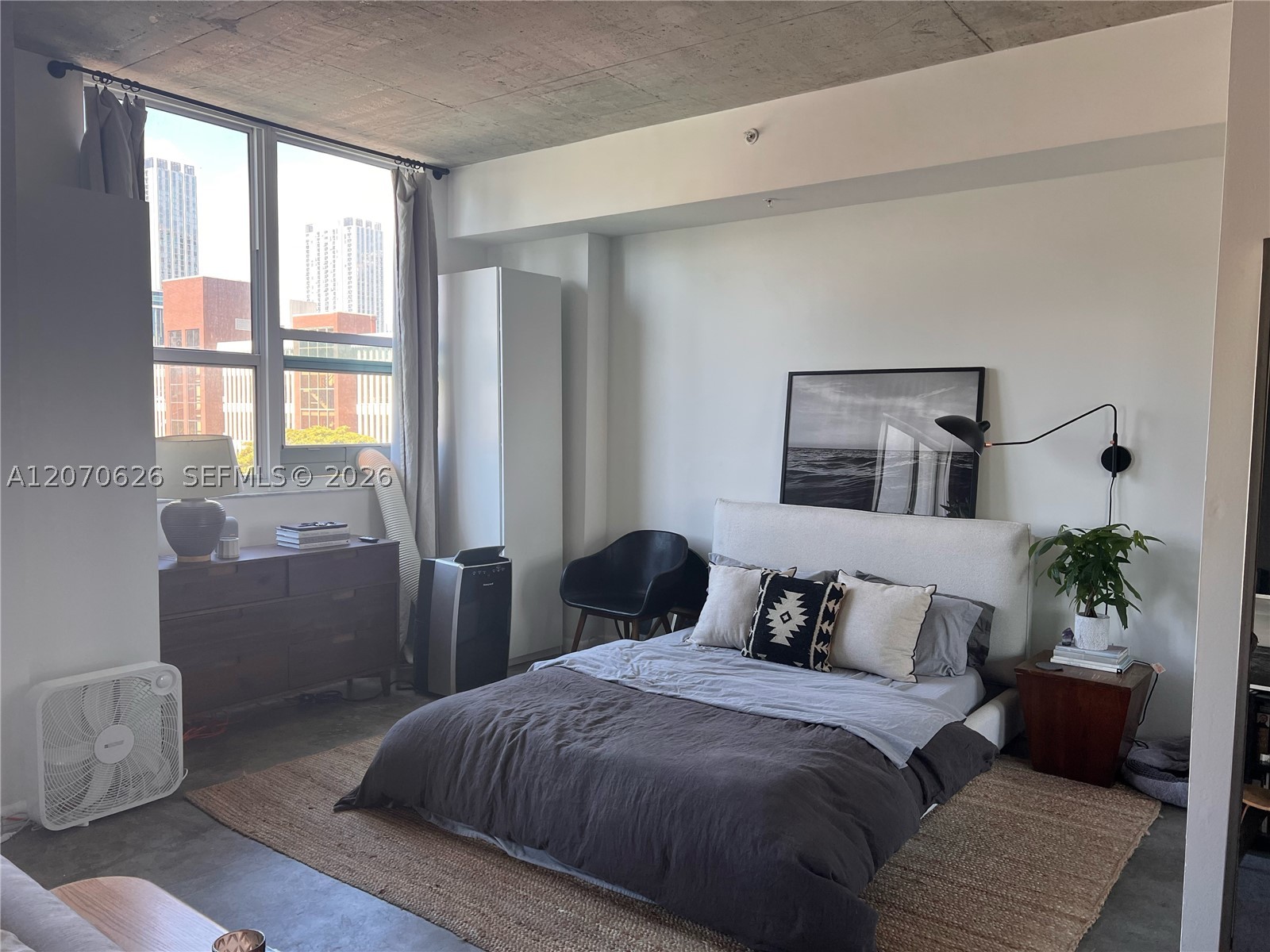 133 NE 2nd Ave #2411, Miami FL 33132