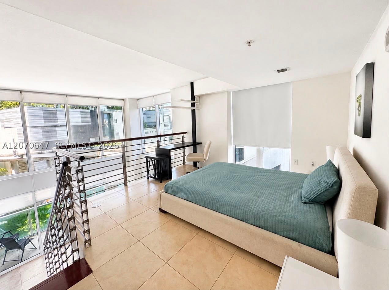 41 SE 5th St #516, Miami FL 33131