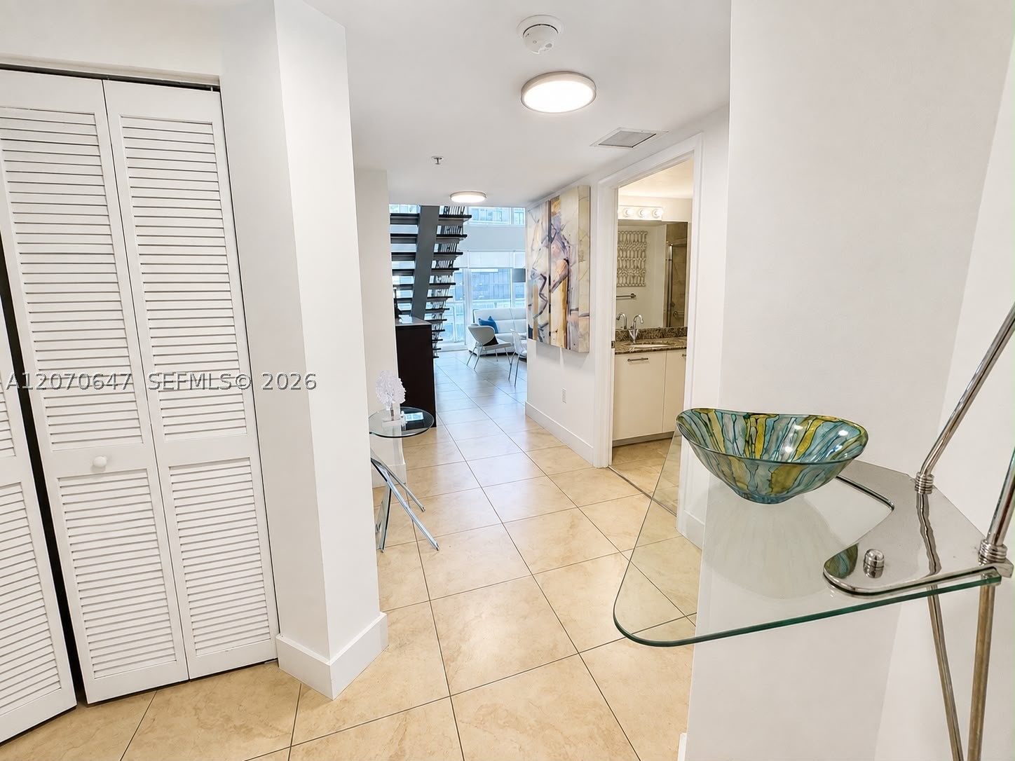 41 SE 5th St #516, Miami FL 33131