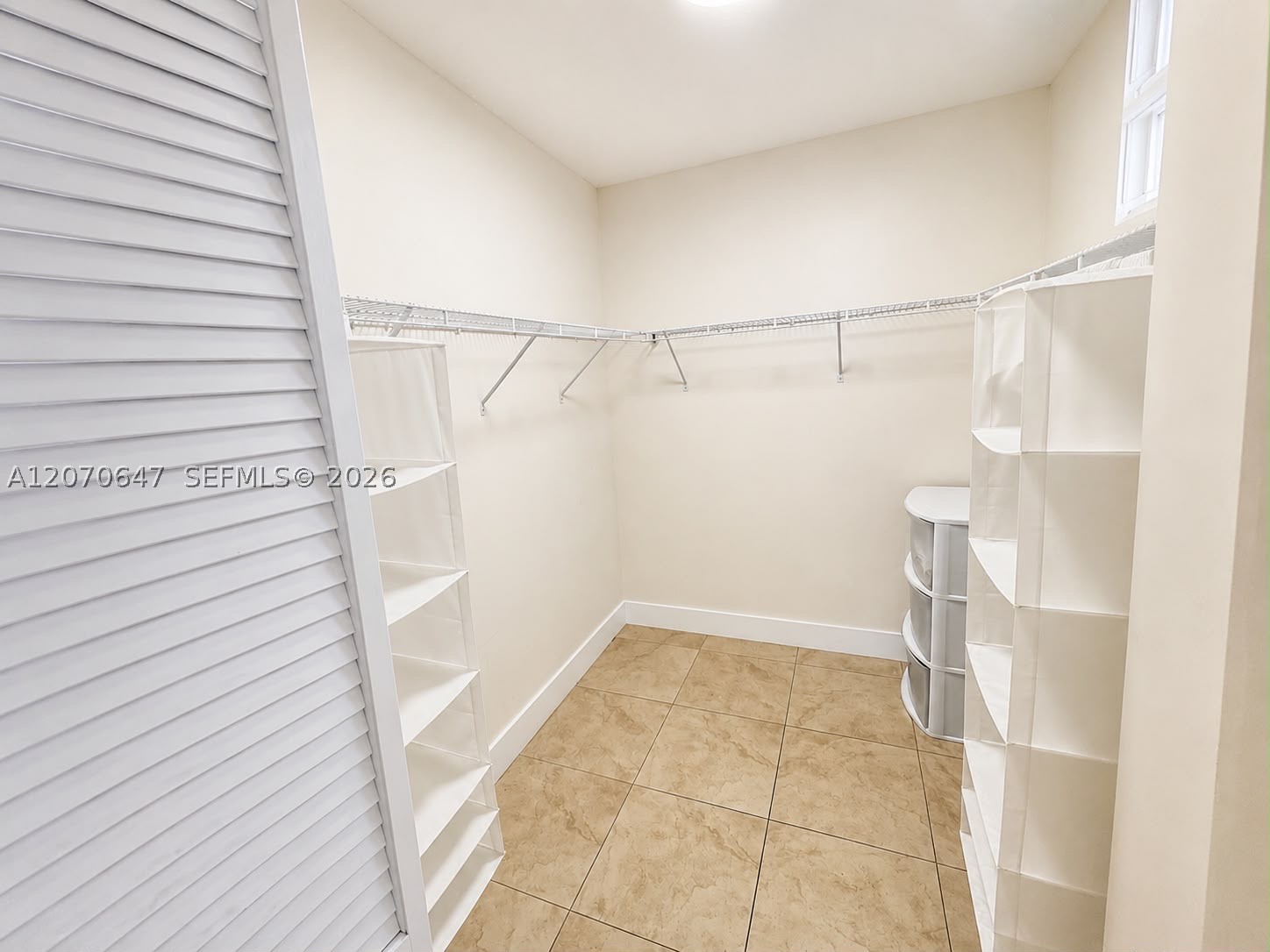 41 SE 5th St #516, Miami FL 33131