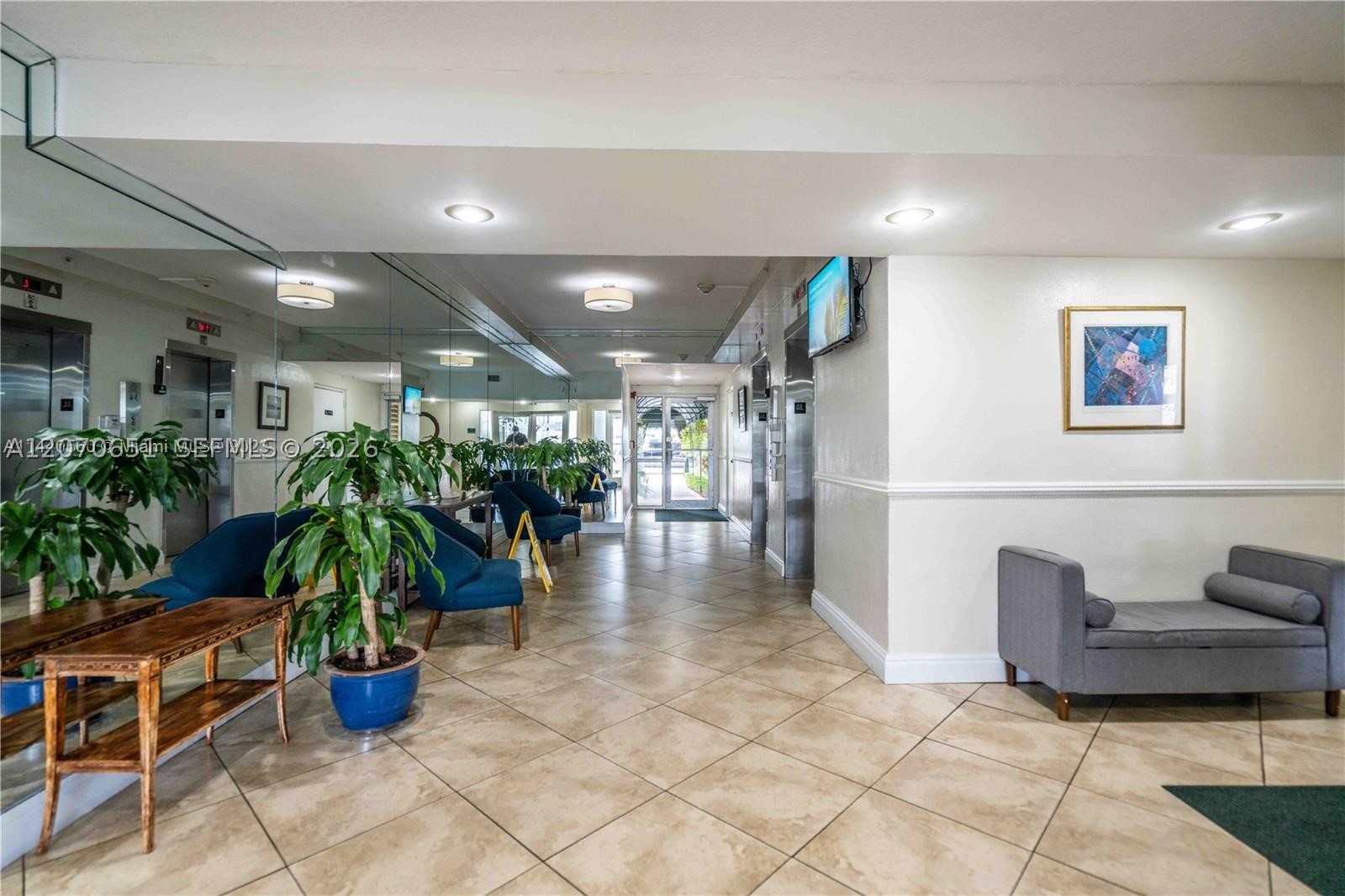 2350 NE 135th St #403, North Miami FL 33181