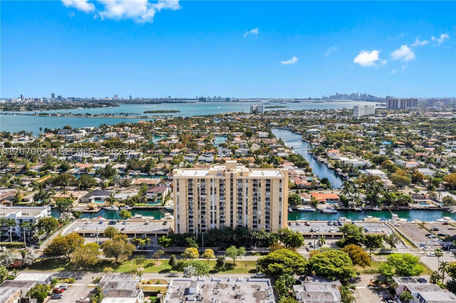 2350 NE 135th St #403, North Miami FL 33181