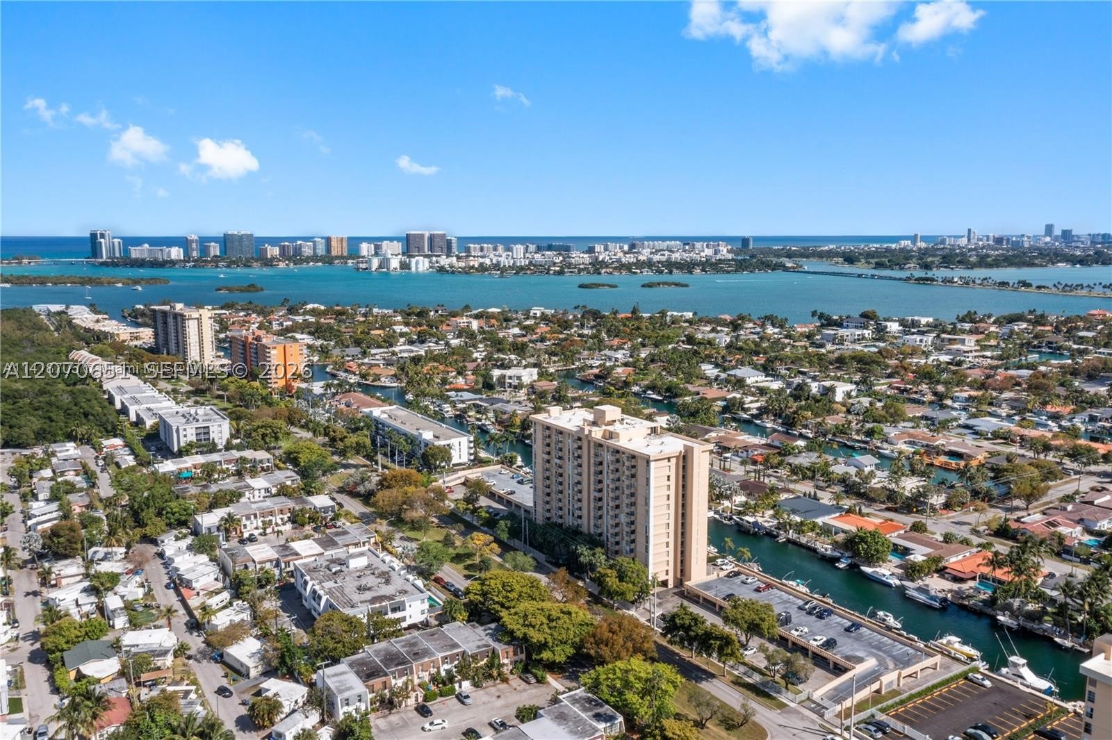 2350 NE 135th St #403, North Miami FL 33181