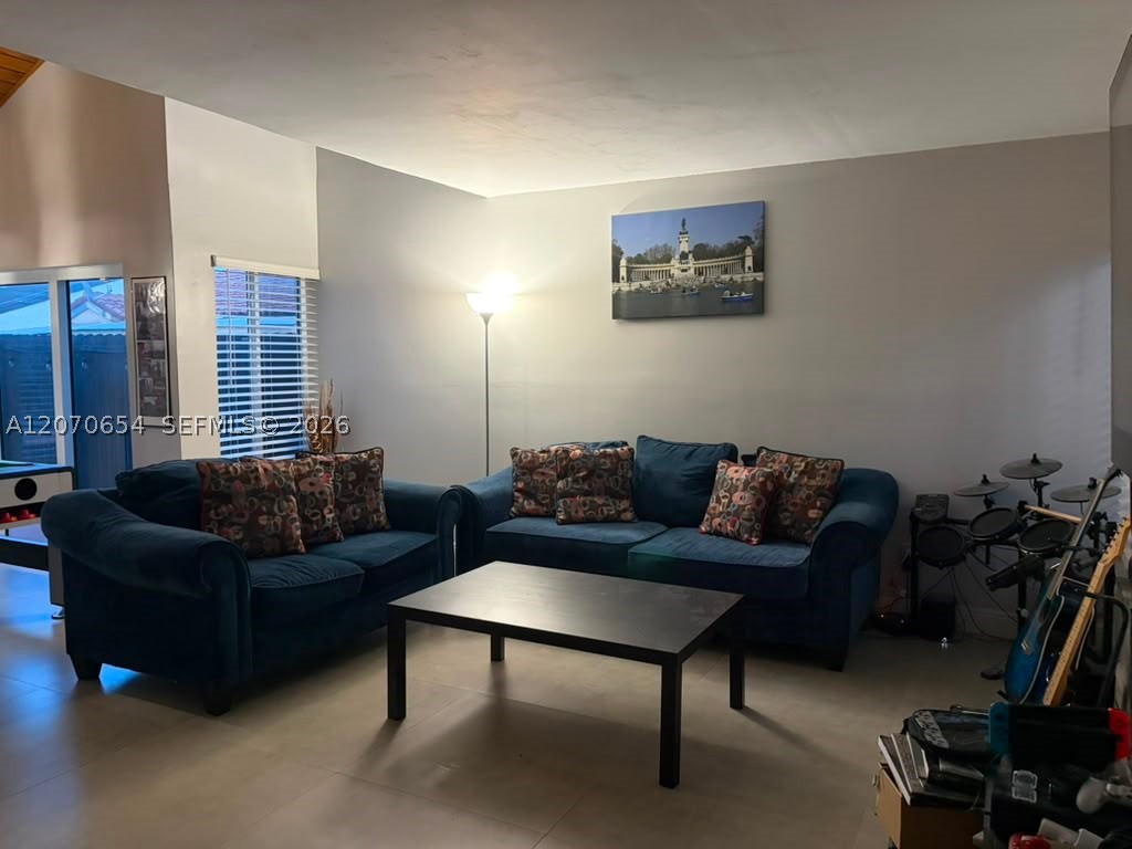 10051 SW 147th Pl, Miami FL 33196