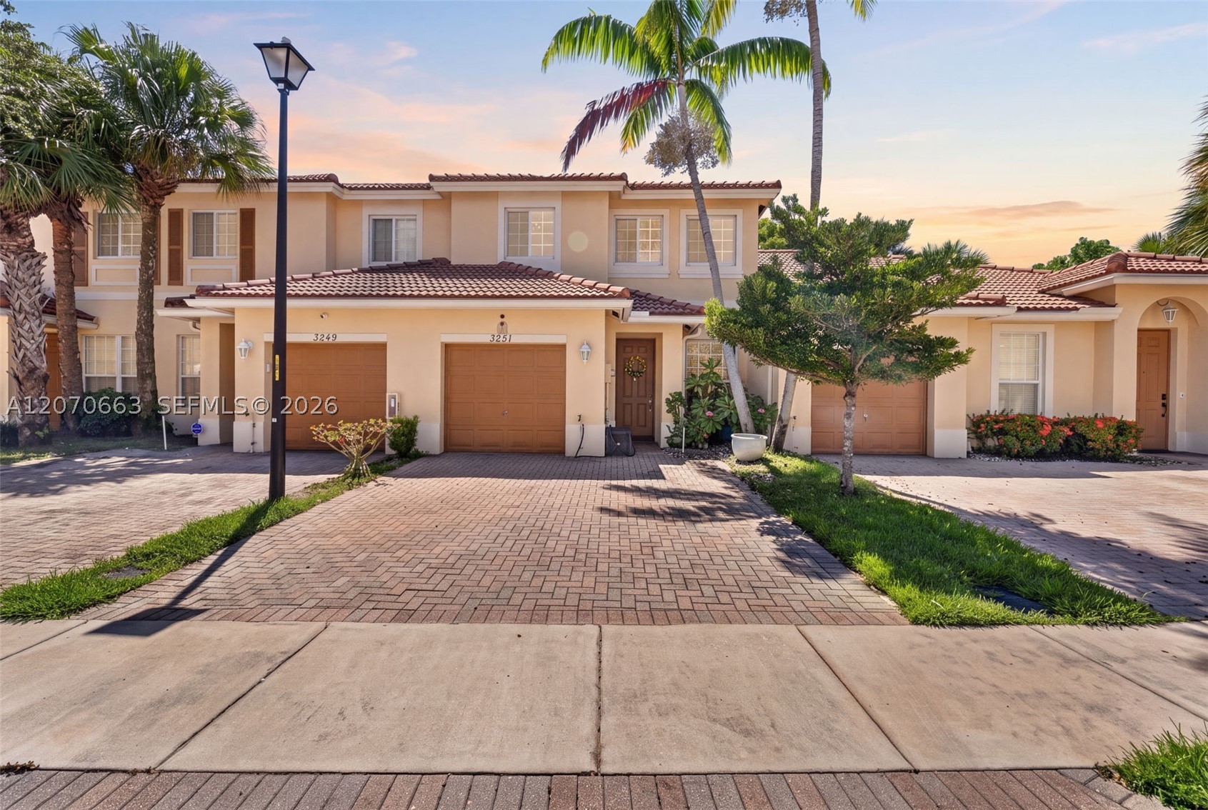 3251 NW 32nd Ter, Oakland Park FL 33309