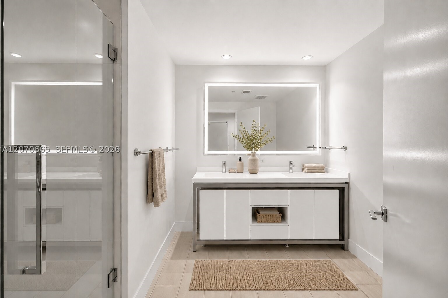 2000 Metropica Way #2111, Sunrise FL 33323