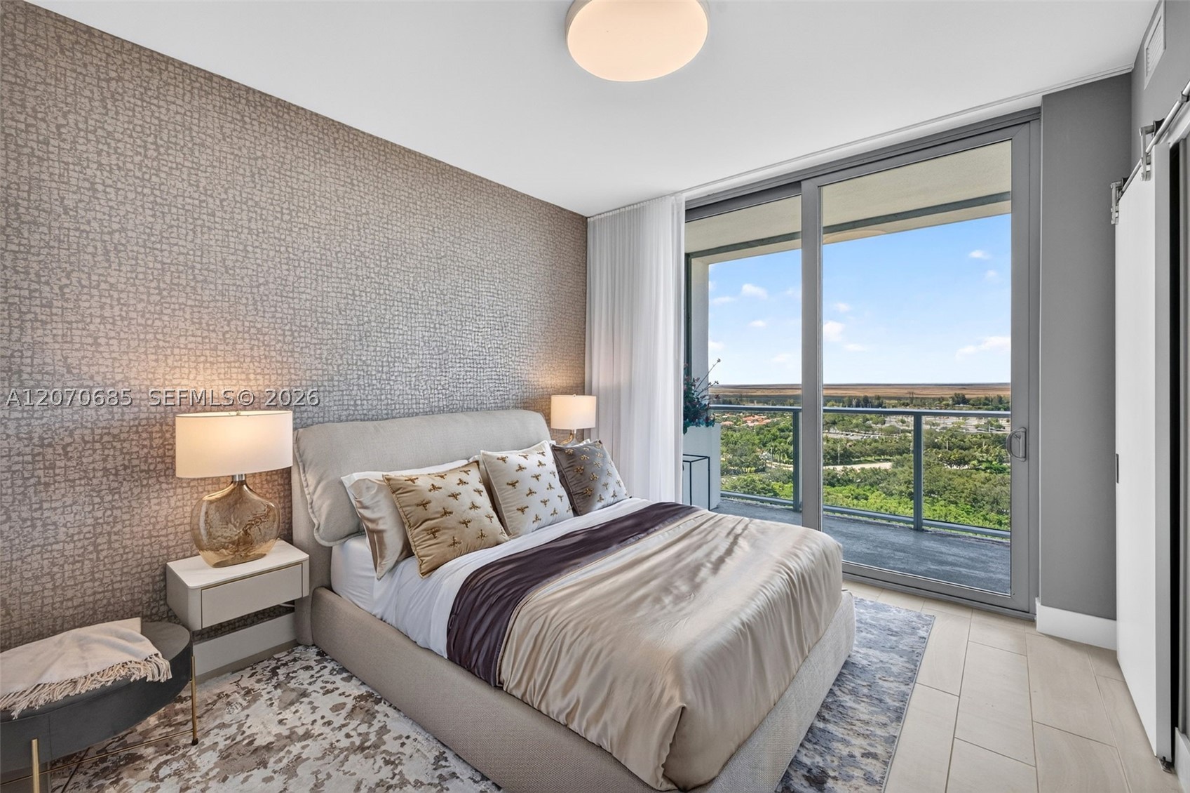 2000 Metropica Way #1901, Sunrise FL 33323