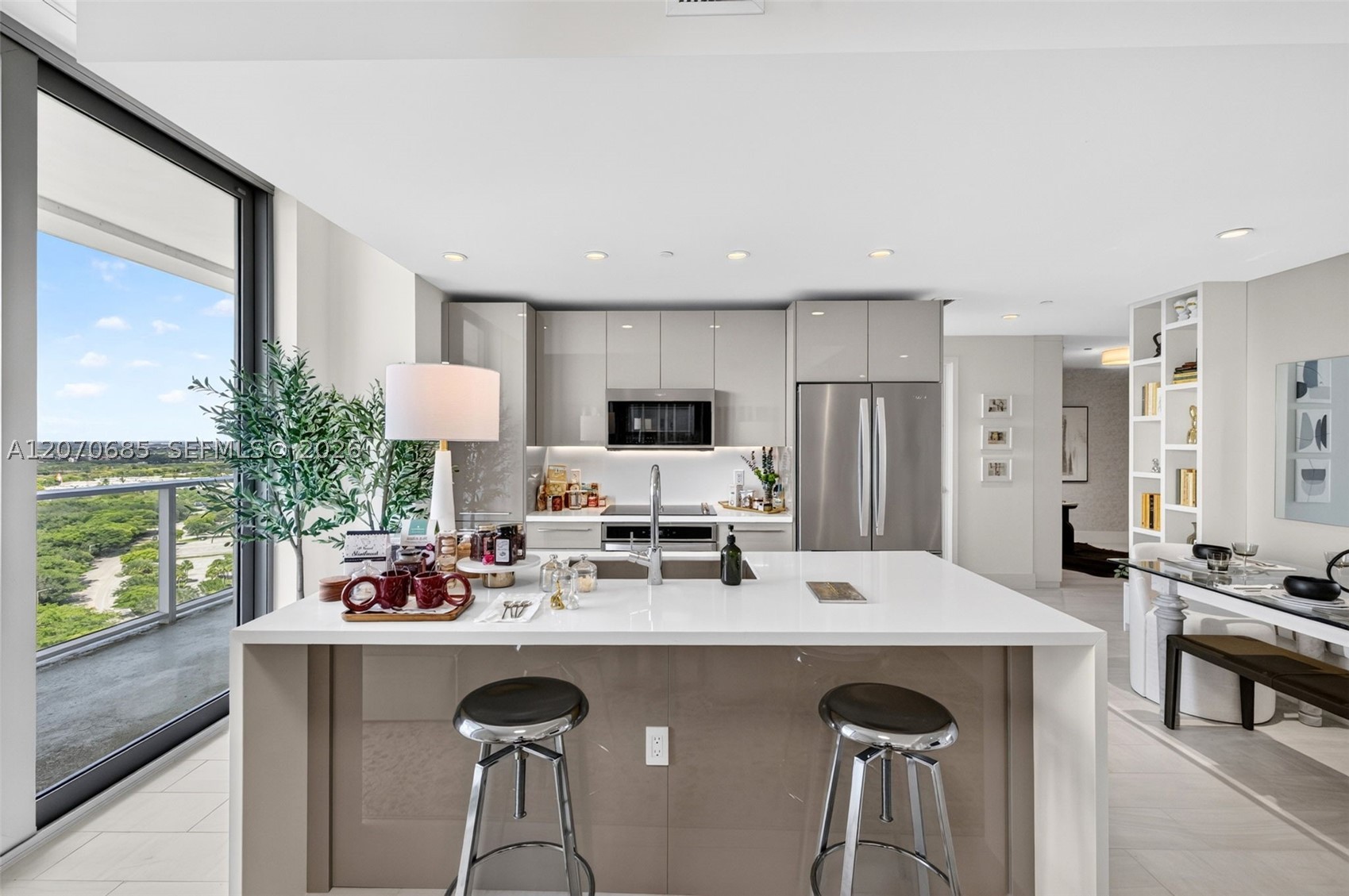 2000 Metropica Way #1901, Sunrise FL 33323