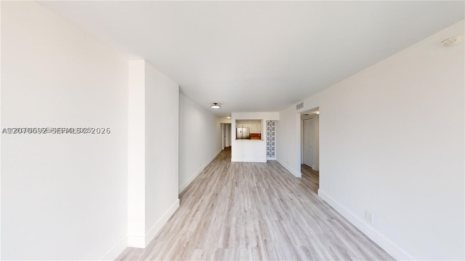 501 SW 1st St #607, Miami FL 33130