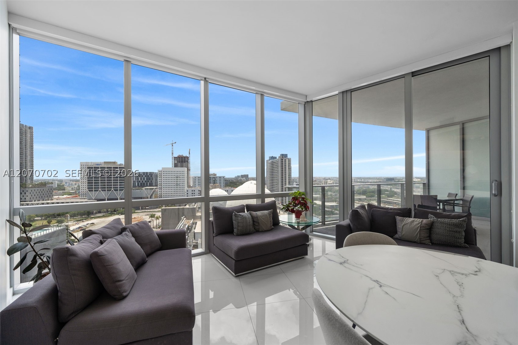 851 NE 1st Ave #1610, Miami FL 33132