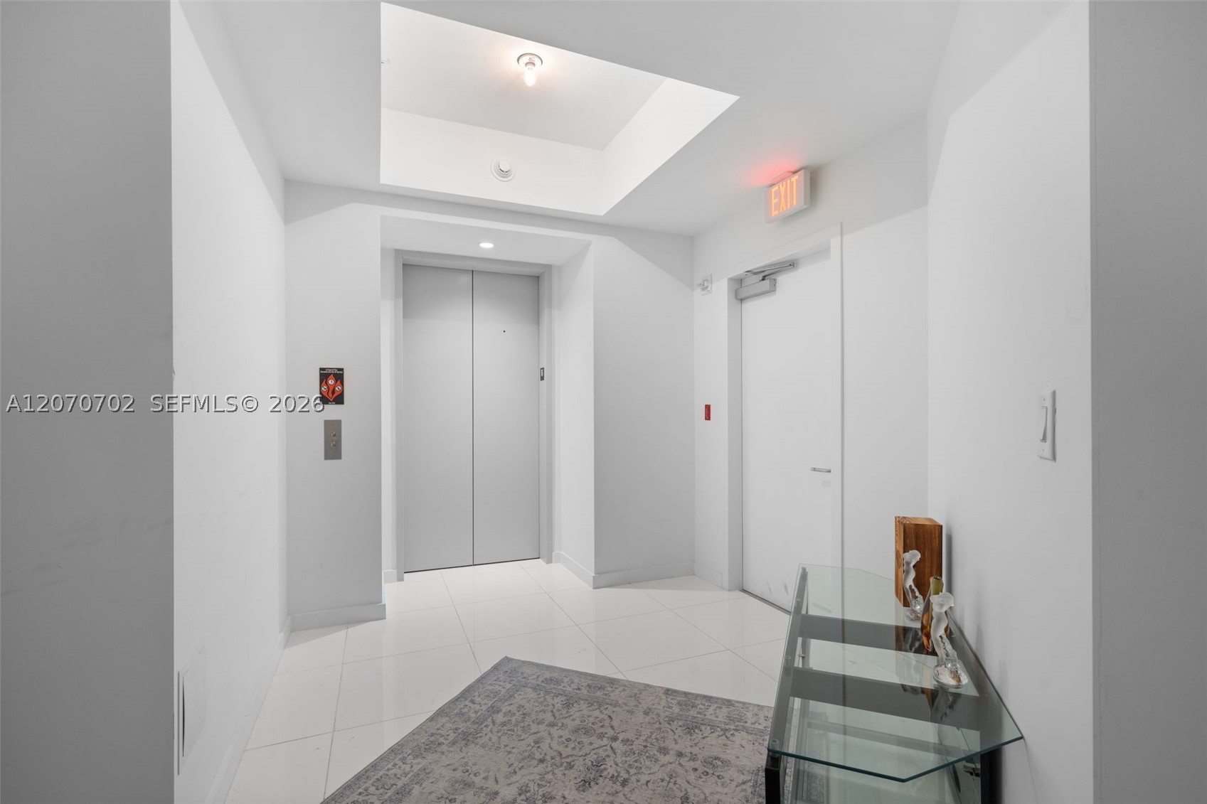 851 NE 1st Ave #1610, Miami FL 33132