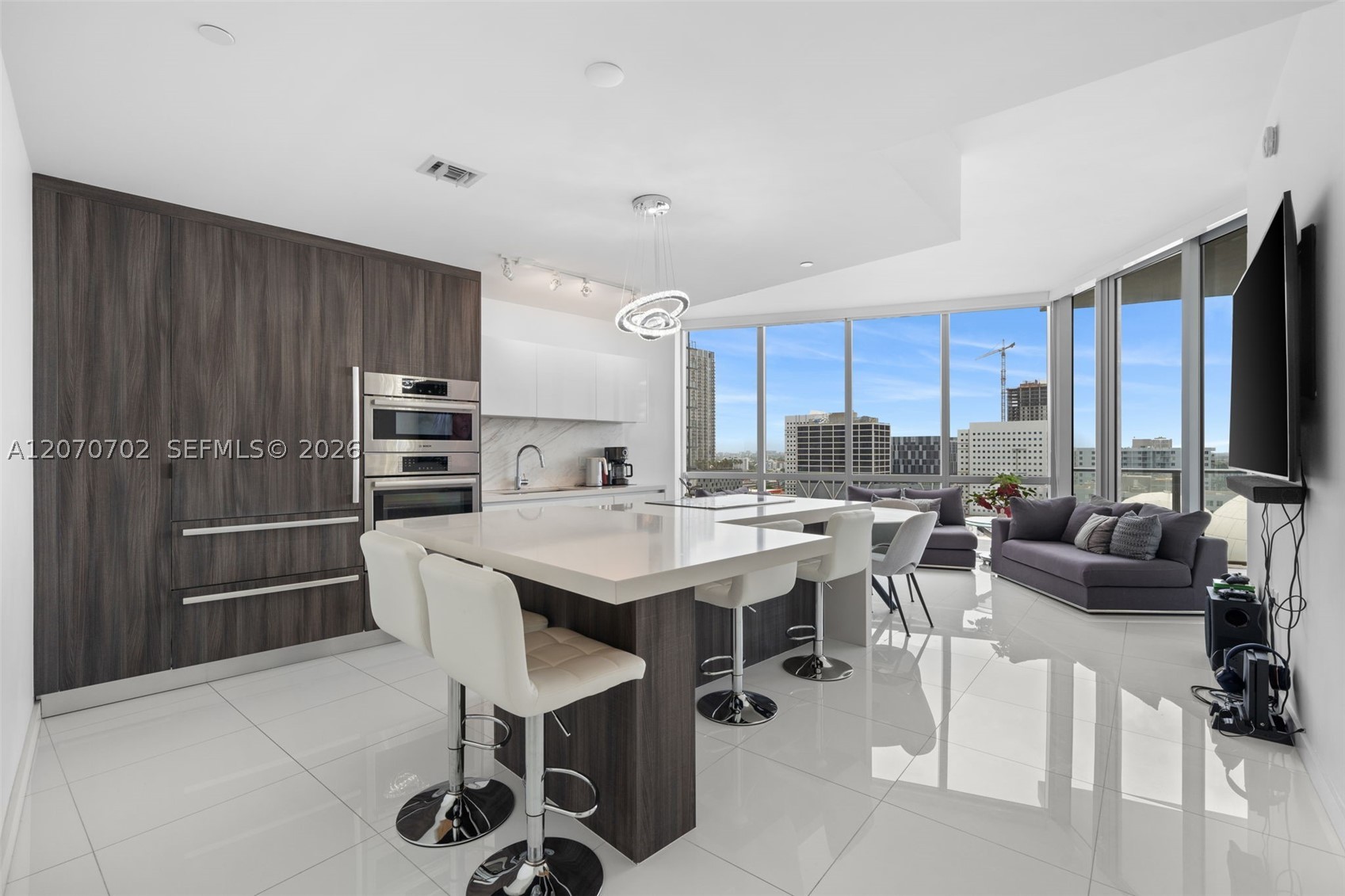 851 NE 1st Ave #1610, Miami FL 33132