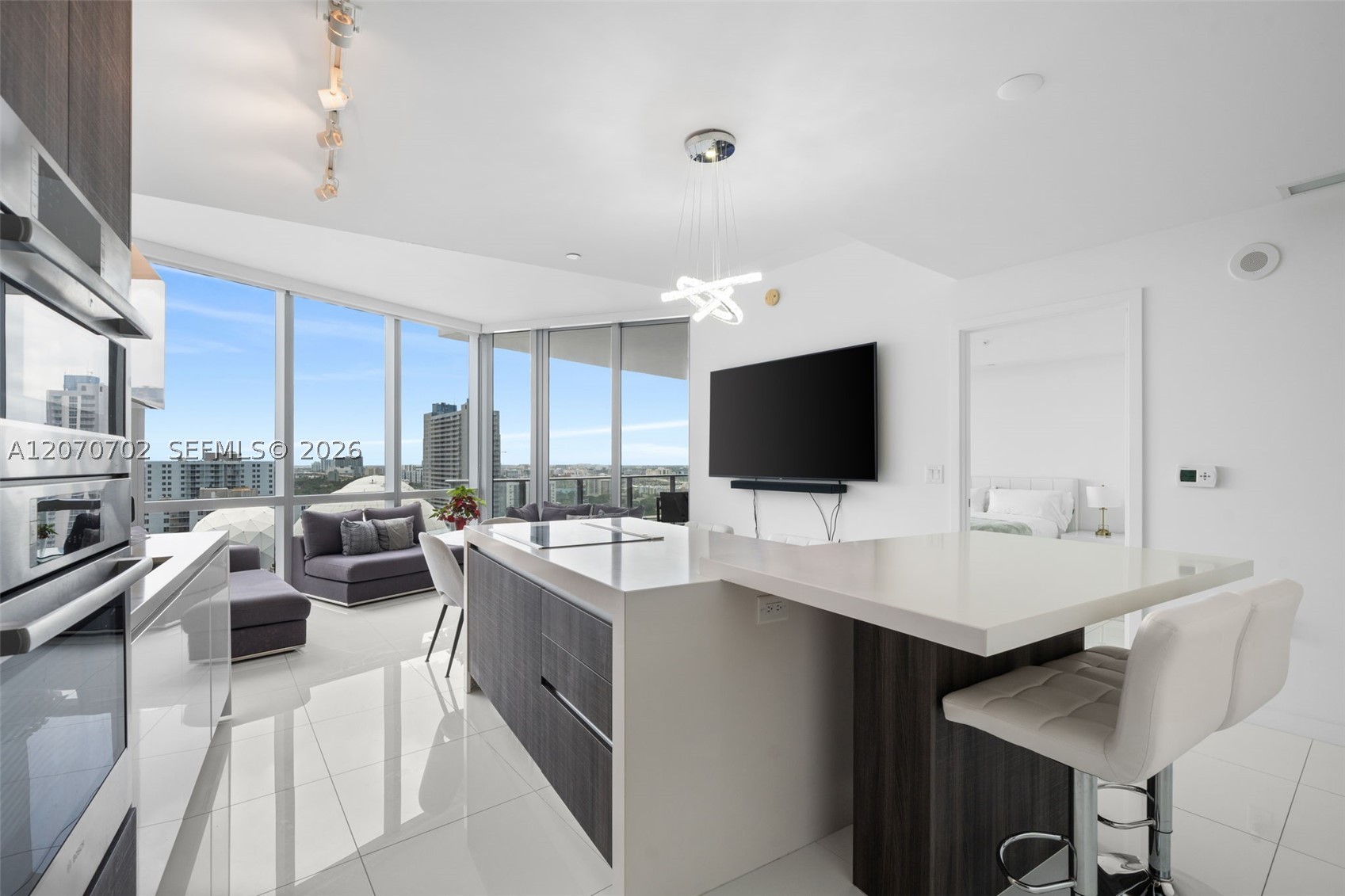 851 NE 1st Ave #1610, Miami FL 33132