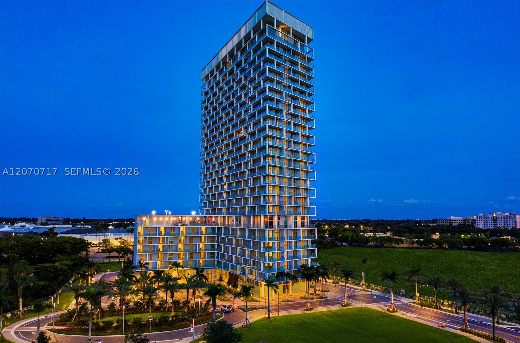 2000 Metropica Way #PH07, Sunrise FL 33323
