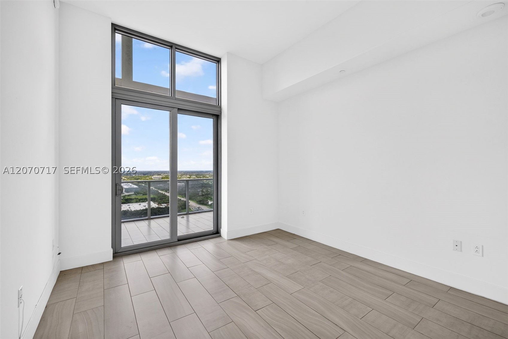 2000 Metropica Way #PH07, Sunrise FL 33323