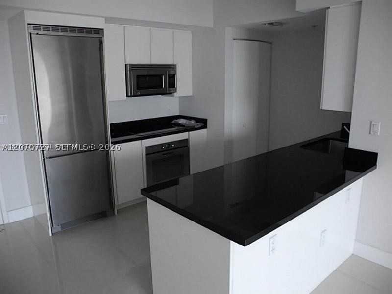 92 SW 3rd St #3402, Miami FL 33130