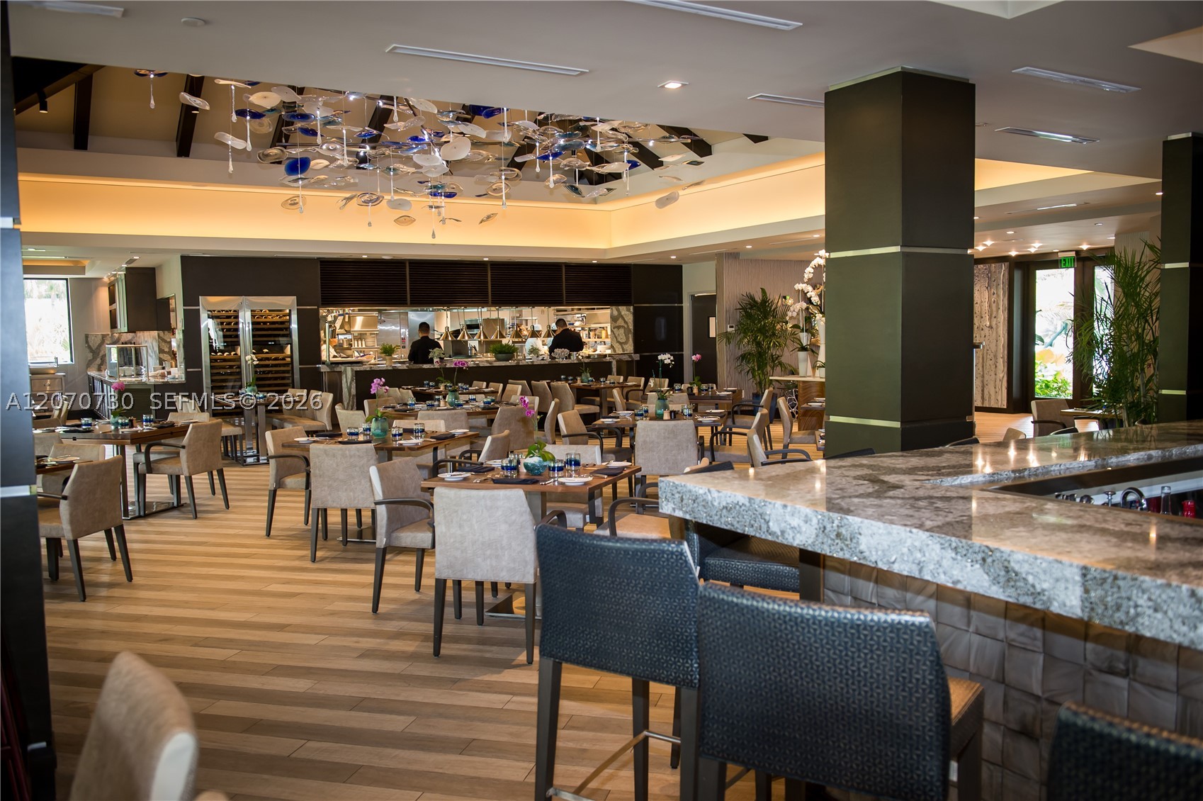 1000 W Island Blvd #1710, Aventura FL 33160