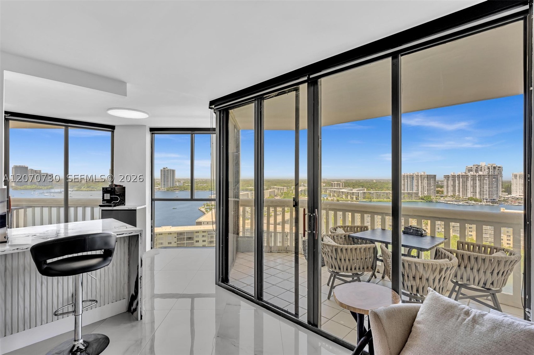 1000 W Island Blvd #1710, Aventura FL 33160